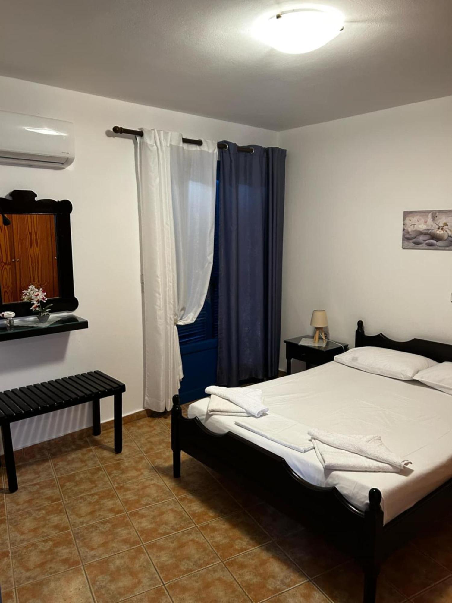 On The Sea Despoina Apartment At Mochlos Creta Ngoại thất bức ảnh